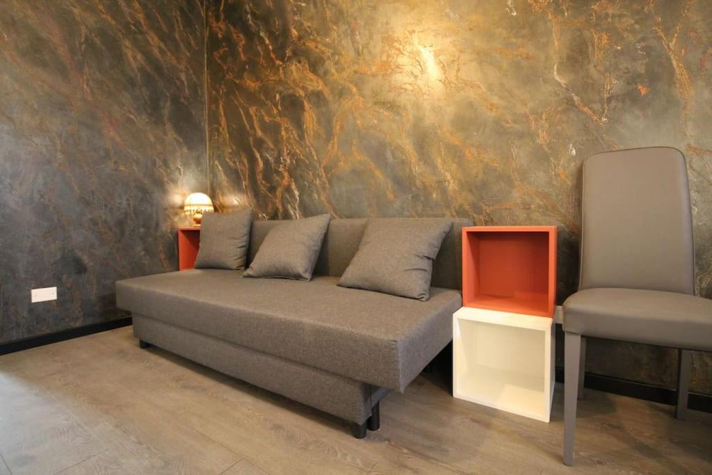 Monolocale Trainspotting Apartment Verona Exterior foto
